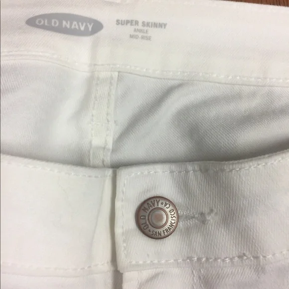 NWT Old Navy Mid Rise Super Skinny Jeans - Picture 6 of 8